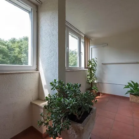 Snjeza - Spacious With Loggia * Split