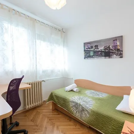 Snjeza - Spacious With Loggia Apartment *